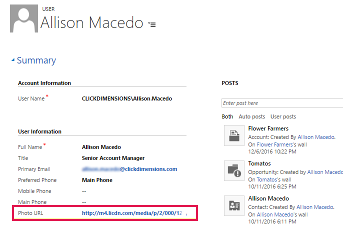photo url field on contact.png